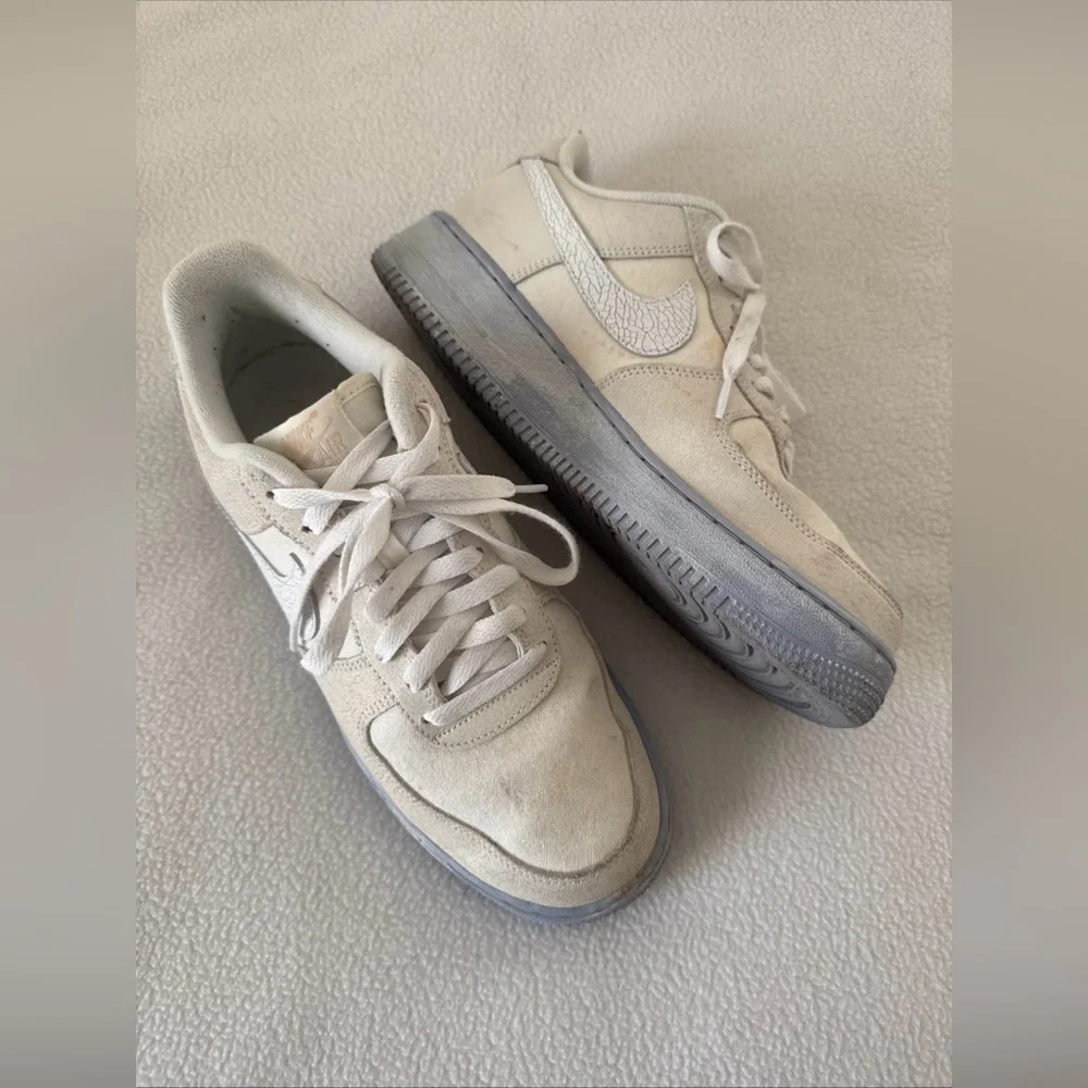 Nike great preowned